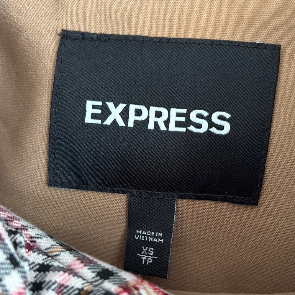 Express Tan Trench Coat. Size XS - Picture 2 of 2